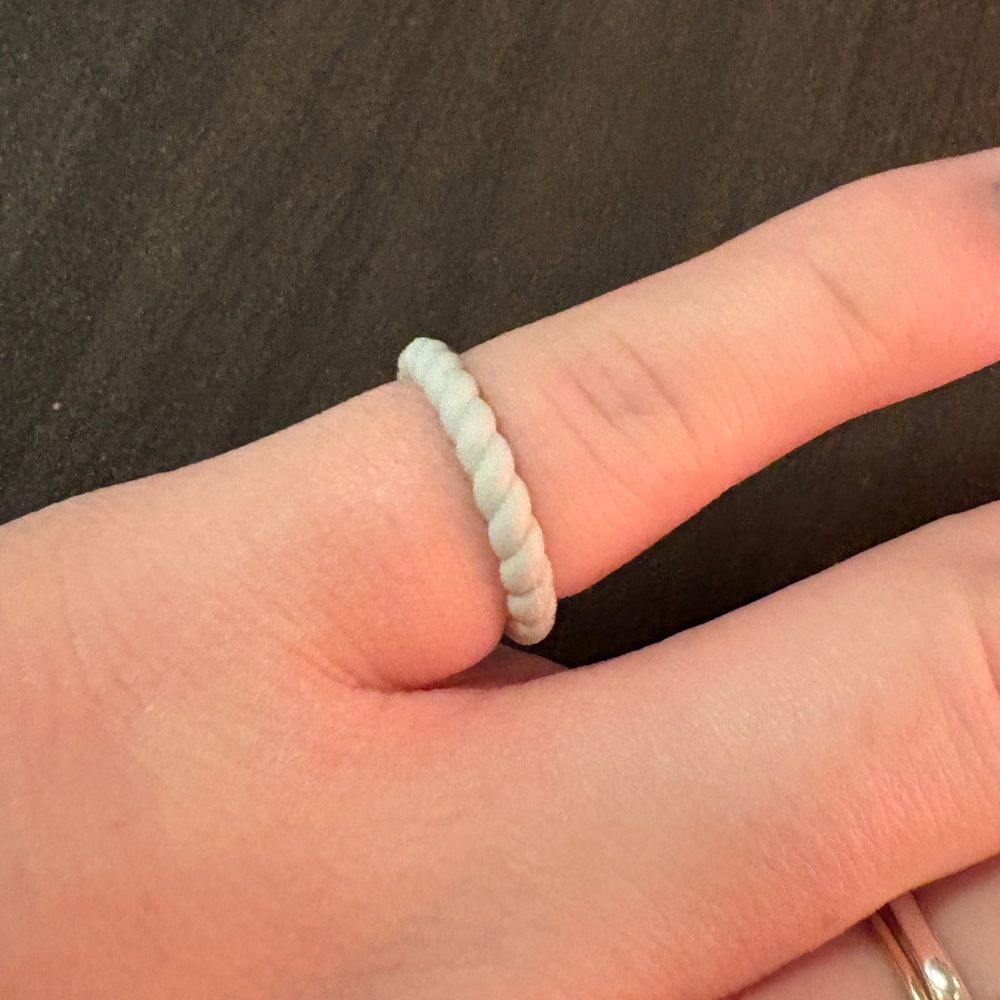 Enso Braided Silicone Ring - Misty Grey - size 4